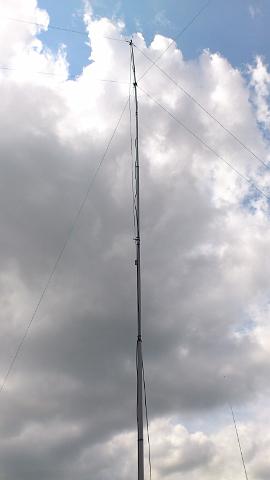 080 Stoziar 10m, ant. FD4,Vertikal rybakov 806, Vertikal na 27 MHz .jpg